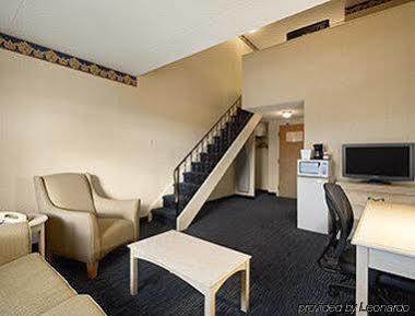 Ramada By Wyndham Hotel