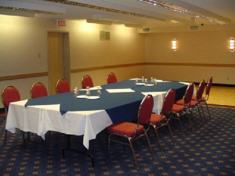 Hotel Ramada By Wyndham Trenton